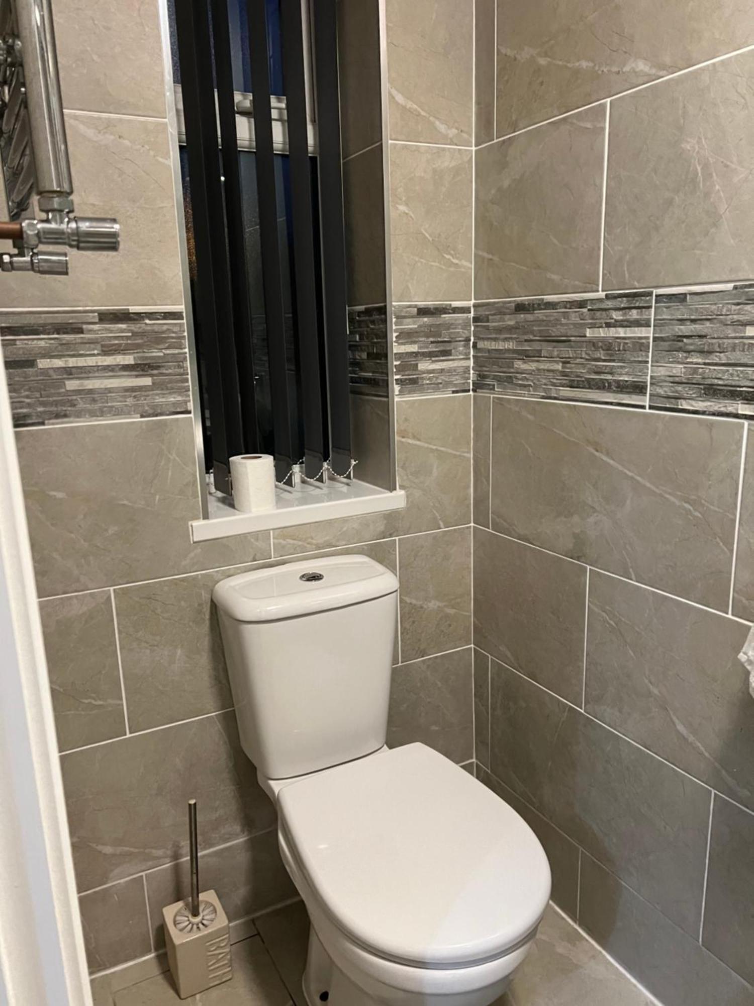 Hams Rest Place - Strictly Only One Guest Allowed In One Room A Second Accompanying Person Will Not Be Allowed Into The Property برمنغهام المظهر الخارجي الصورة